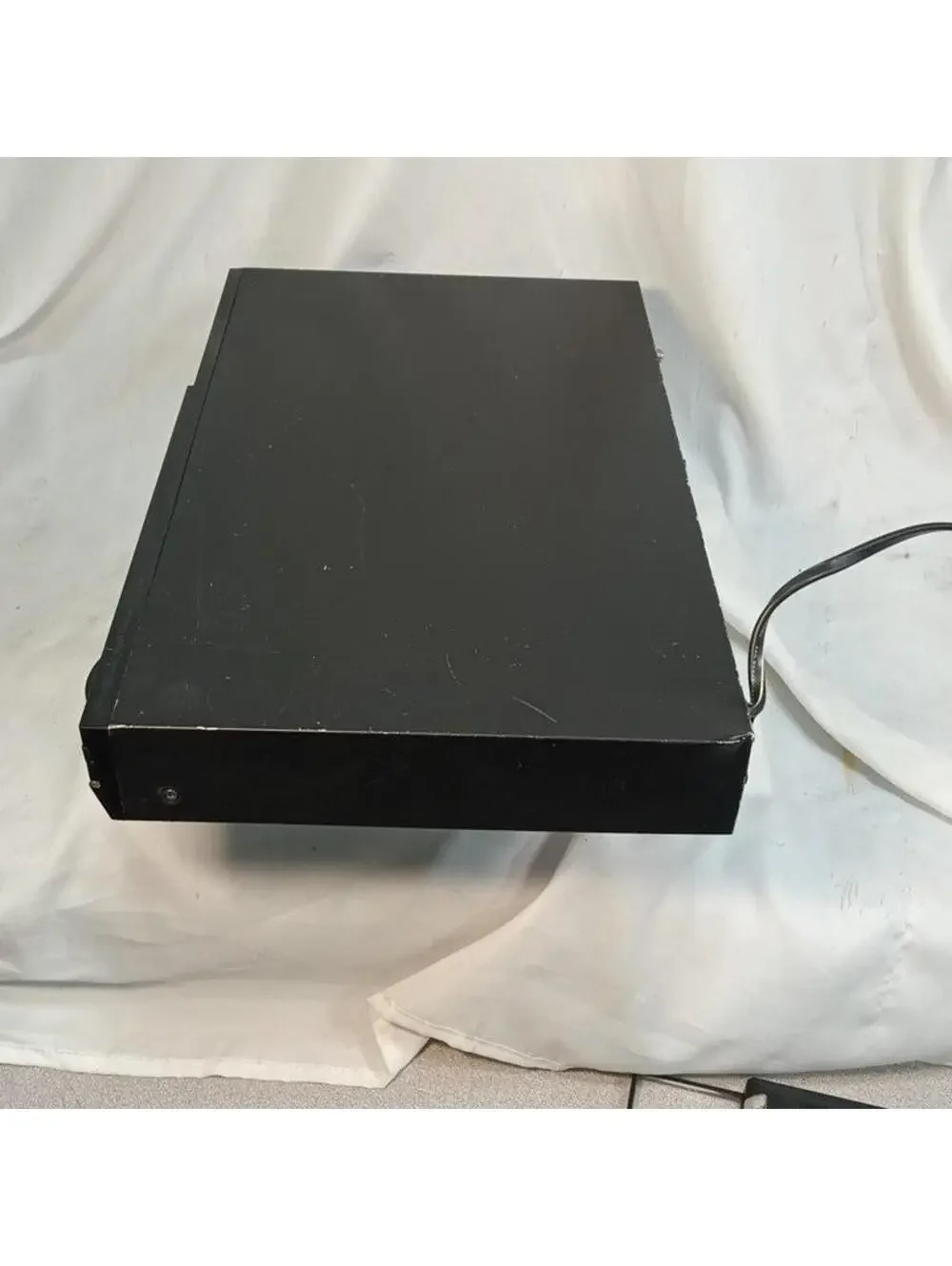 Samsung HT-D4500 3D Blu-ray 5.1 Home Theater Receiver HDMI Black Pre-Owned